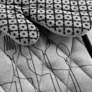 Σετ πιάστρα-γάντι Σχ. Cuisiline l.grey 100% cotton - Image 2